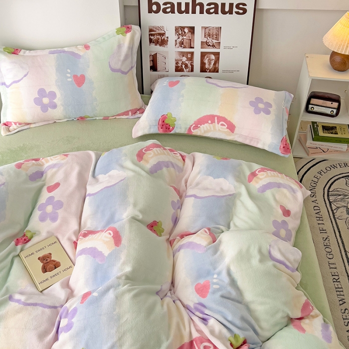 91家纺网 家纺一手货源 找家纺 乐童2024新款吊边款牛奶绒四件套 云间光彩