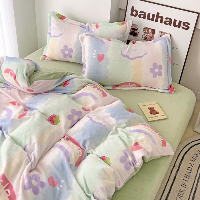 91家纺网 家纺一手货源 找家纺 乐童2024新款吊边款牛奶绒四件套 云间光彩