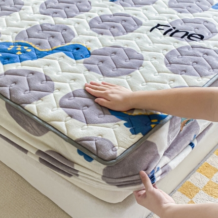 91家纺网 家纺一手货源 找家纺 卡伦家纺  2025新款A类牛奶绒大豆纤维抗菌夹棉床笠25色（总）