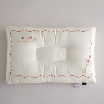 91家纺网 家纺一手货源 找家纺 （总）她喜爱枕芯枕头  囍相逢婚庆枕（包装拆开不退不换）