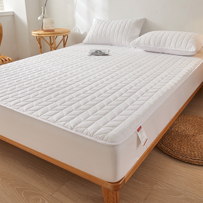 91家纺网 家纺一手货源 找家纺 给笠 2024新款A类水洗棉树叶款防水床笠 树叶防水-白色