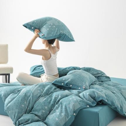 91家纺网 家纺一手货源 找家纺 总安莱生活 2023简约花妍缤纷拼边四件套图1