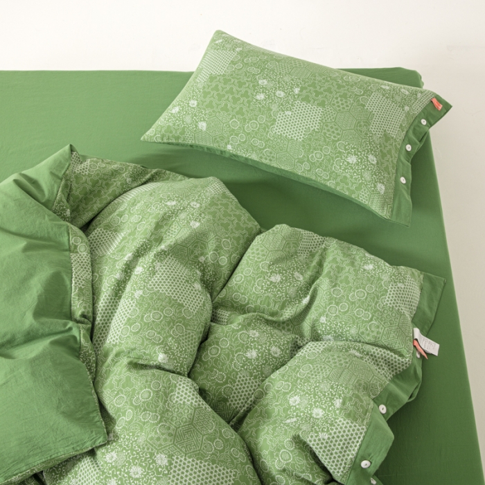 91家纺网 家纺一手货源 找家纺 总安莱生活 2023简约花妍缤纷拼边四件套图1