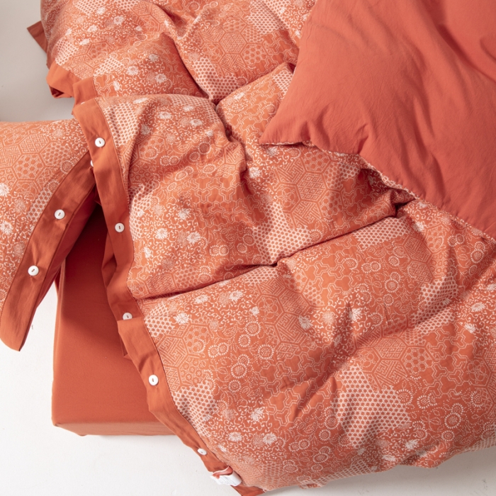 91家纺网 家纺一手货源 找家纺 安莱生活 2023简约花妍缤纷拼边四件套图1 缤纷花妍橘红