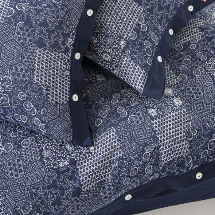 91家纺网 家纺一手货源 找家纺 安莱生活 2023简约花妍缤纷拼边四件套图1 缤纷花妍深蓝