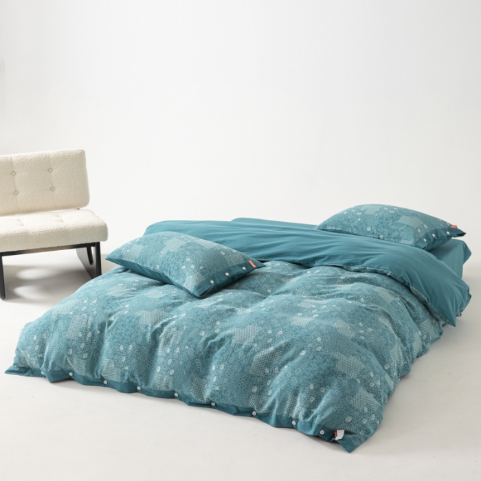 91家纺网 家纺一手货源 找家纺 安莱生活 2023简约花妍缤纷拼边四件套图1 缤纷花妍雾蓝