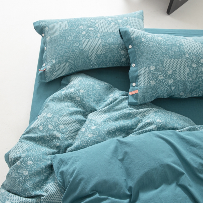 91家纺网 家纺一手货源 找家纺 安莱生活 2023简约花妍缤纷拼边四件套图1 缤纷花妍雾蓝