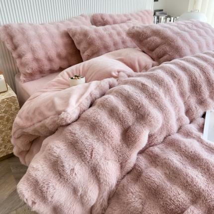 91家纺网 家纺一手货源 找家纺 (总)人人爱家纺 2025新款保暖时尚纯色法兰绒毯