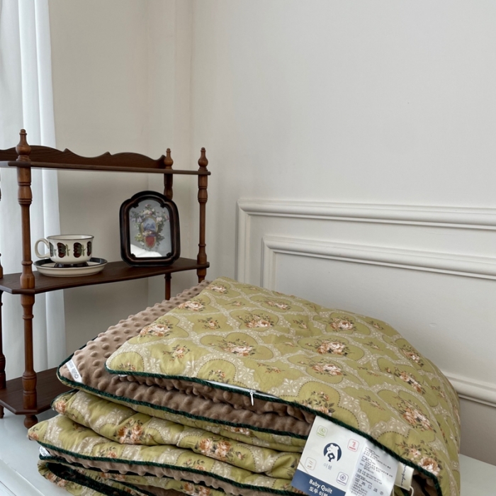 91家纺网 家纺一手货源 找家纺 源启生活 2023新款韩国小熊双人全棉豆豆四季被 春茶