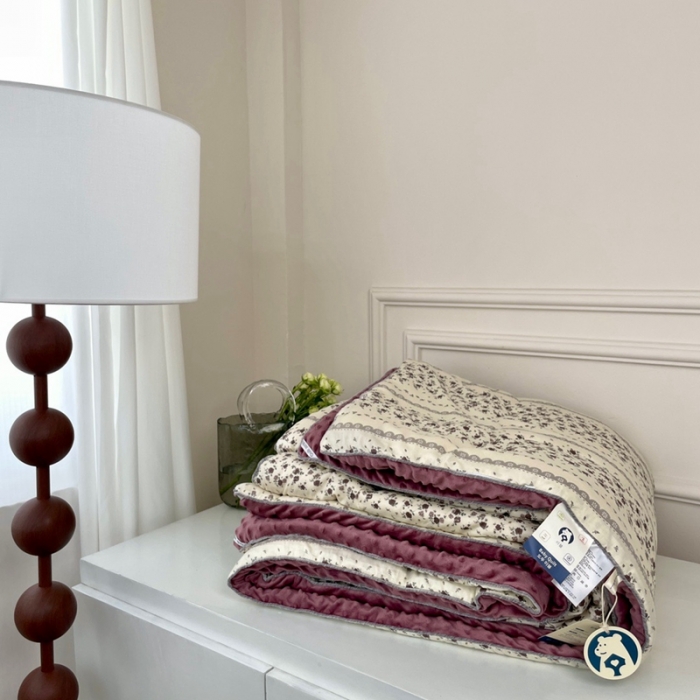 91家纺网 家纺一手货源 找家纺 源启生活 2023新款韩国小熊双人全棉豆豆四季被 椿山集