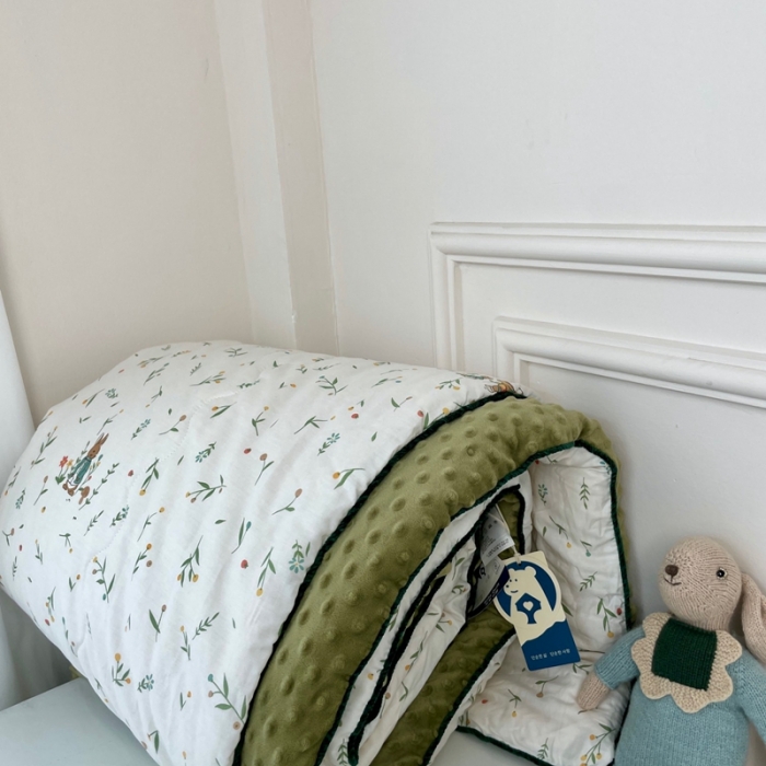 91家纺网 家纺一手货源 找家纺 源启生活 2023新款韩国小熊双人全棉豆豆四季被 花园兔