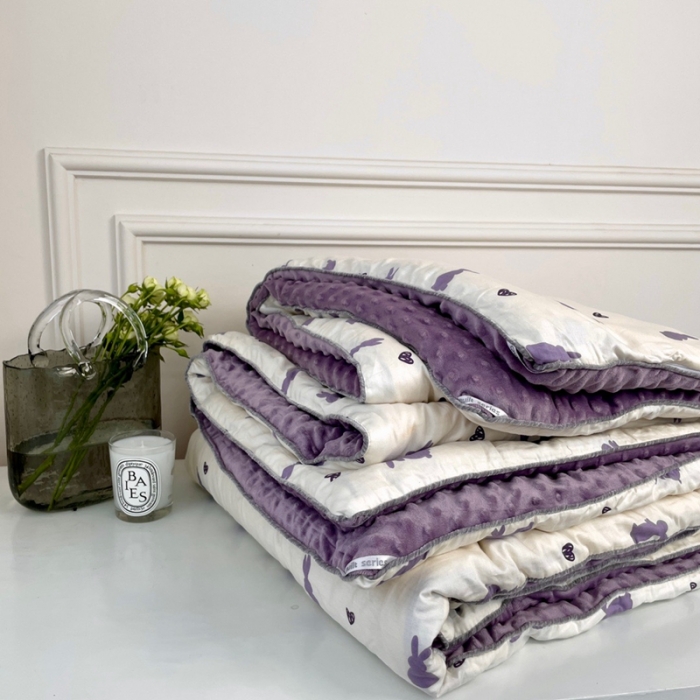 91家纺网 家纺一手货源 找家纺 源启生活 2023新款韩国小熊双人全棉豆豆四季被 浪漫小兔