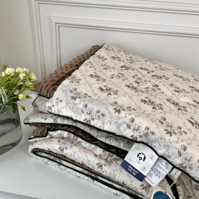 91家纺网 家纺一手货源 找家纺 源启生活 2023新款韩国小熊双人全棉豆豆四季被 曼塔
