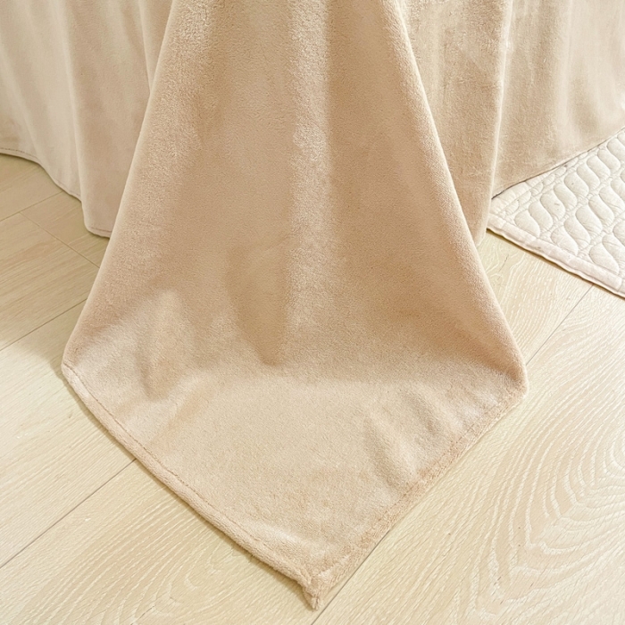 91家纺网 家纺一手货源 找家纺 金爱家 2023新款全消光牛奶绒A类纯色獭兔毛绒立体牛奶绒四件套 兔毛爱心咖