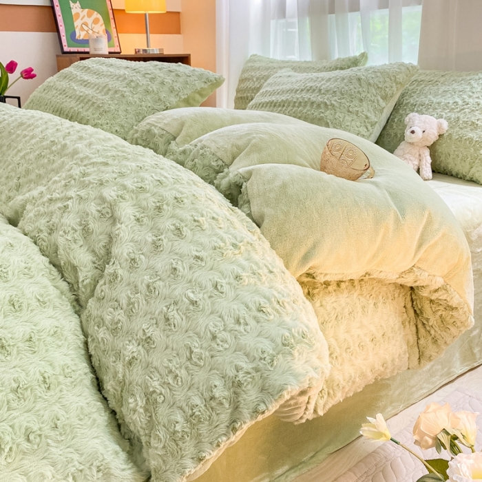 91家纺网 家纺一手货源 找家纺 金爱家 2023新款全消光牛奶绒A类纯色獭兔毛绒立体牛奶绒四件套 兔毛玫瑰青绿