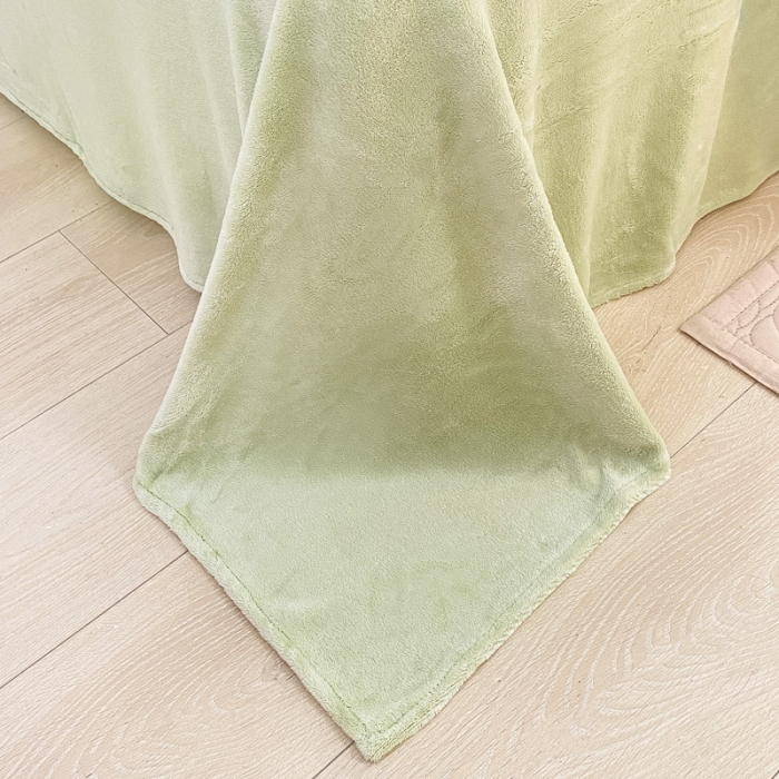 91家纺网 家纺一手货源 找家纺 金爱家 2023新款全消光牛奶绒A类纯色獭兔毛绒立体牛奶绒四件套 兔毛玫瑰青绿