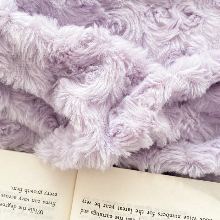 91家纺网 家纺一手货源 找家纺 金爱家 2023新款全消光牛奶绒A类纯色獭兔毛绒立体牛奶绒四件套 兔毛玫瑰紫