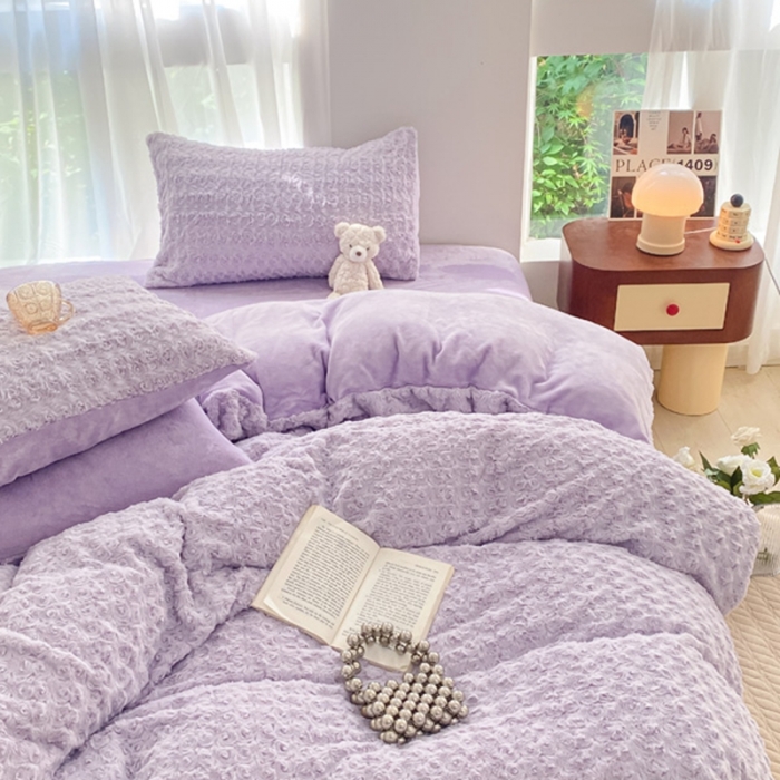91家纺网 家纺一手货源 找家纺 金爱家 2023新款全消光牛奶绒A类纯色獭兔毛绒立体牛奶绒四件套 兔毛玫瑰紫