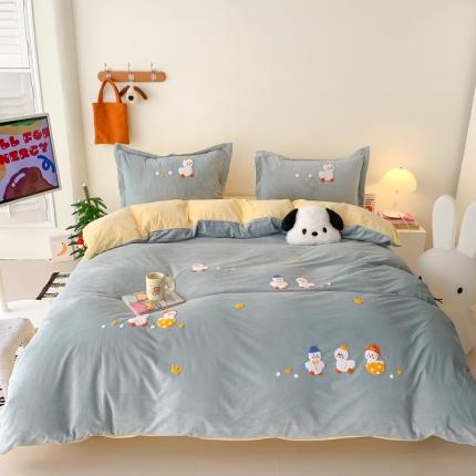 91家纺网 家纺一手货源 找家纺 （总）星期八 2023新款牛奶绒贴布绣四件套