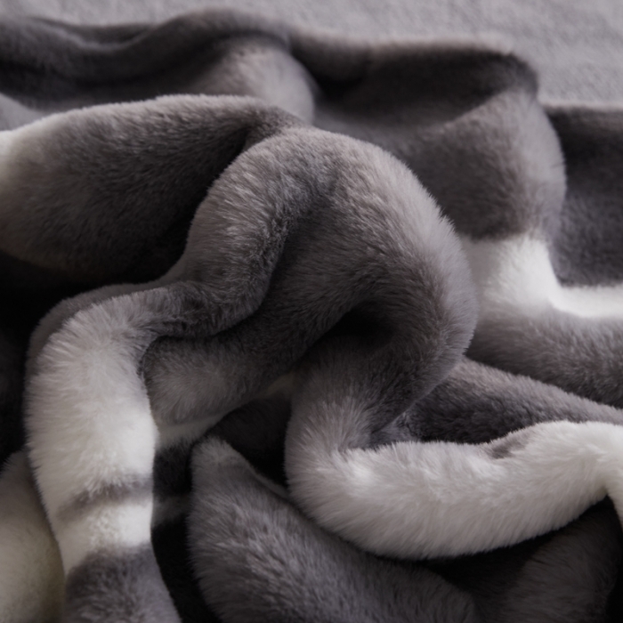 91家纺网 家纺一手货源 找家纺 金奇达家纺 2025秋冬保暖加厚绒类皮草绒四件套-【加布利尔】系列 加布利尔深灰