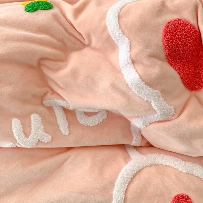 91家纺网 家纺一手货源 找家纺 星期八 2023新款牛奶绒贴布绣四件套 cute兔