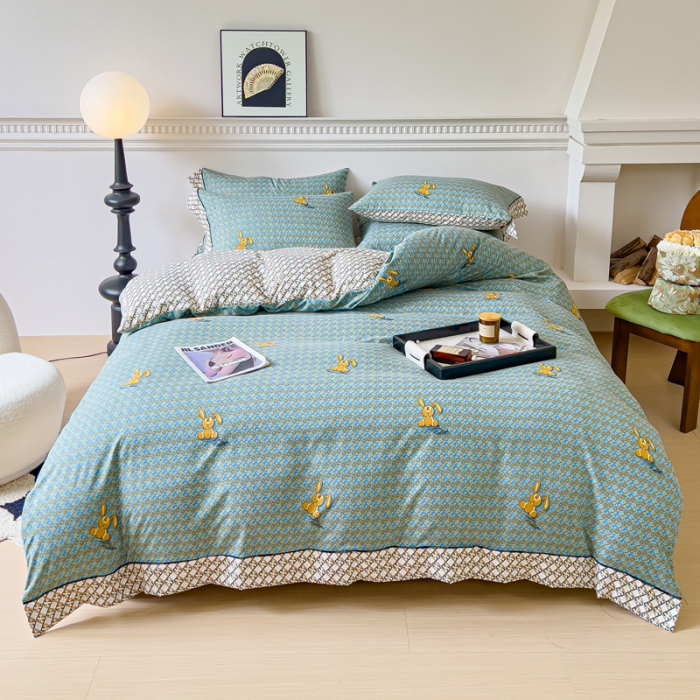 91家纺网 家纺一手货源 找家纺 棉生活 2023新款云绒棉印花宽边四件套 潮牌兔