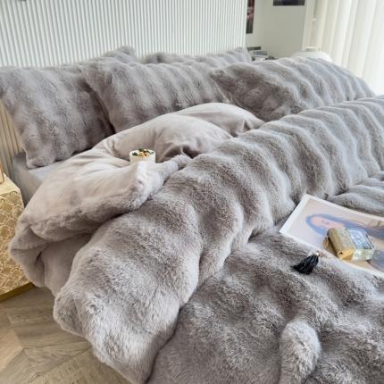 91家纺网 家纺一手货源 找家纺 （总）人人爱家纺 2025新款冬季泡泡 兔毛绒四件套 兔兔绒四件套 牛奶绒加绒法兰绒保暖珊瑚绒被套