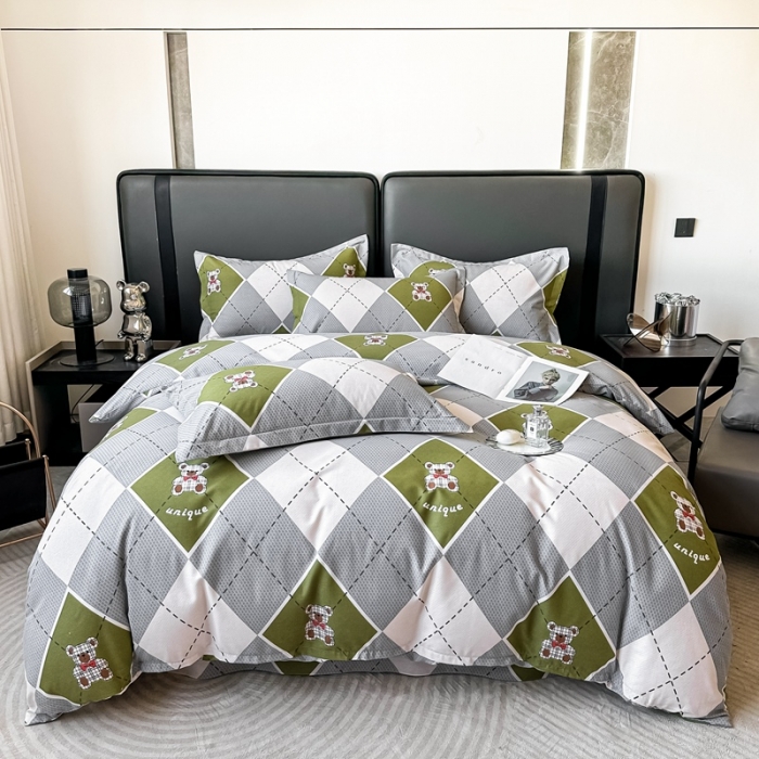 91家纺网 家纺一手货源 找家纺 晶缦家纺 2023新款风尚系全棉生态磨毛多规格四件套 小熊贝蒂绿