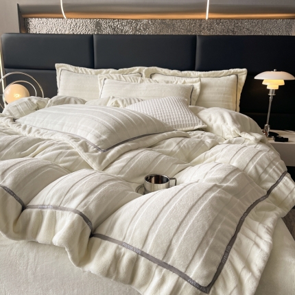 91家纺网 家纺一手货源 找家纺 (总) 首尔 2023新款牛奶绒雕花四件套-艾拉系列风格一