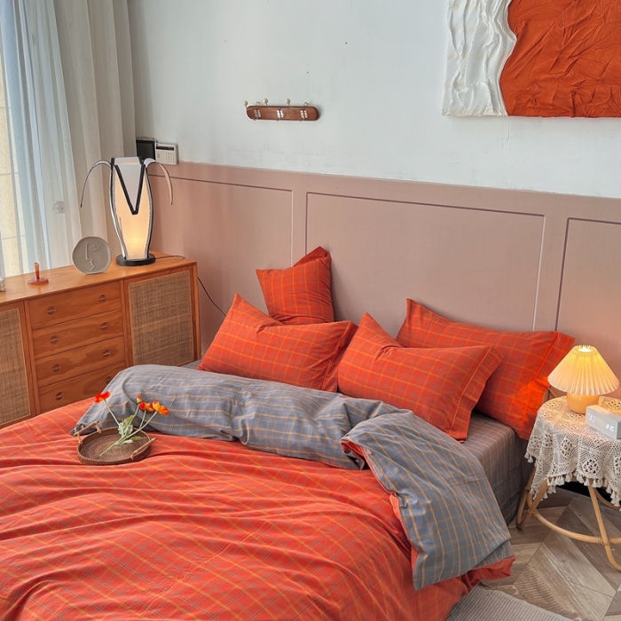 91家纺网 家纺一手货源 找家纺 价格下调三沁纯棉全棉色织水洗棉简约格子式四件套床单圆角荷叶边朵拉-桔灰