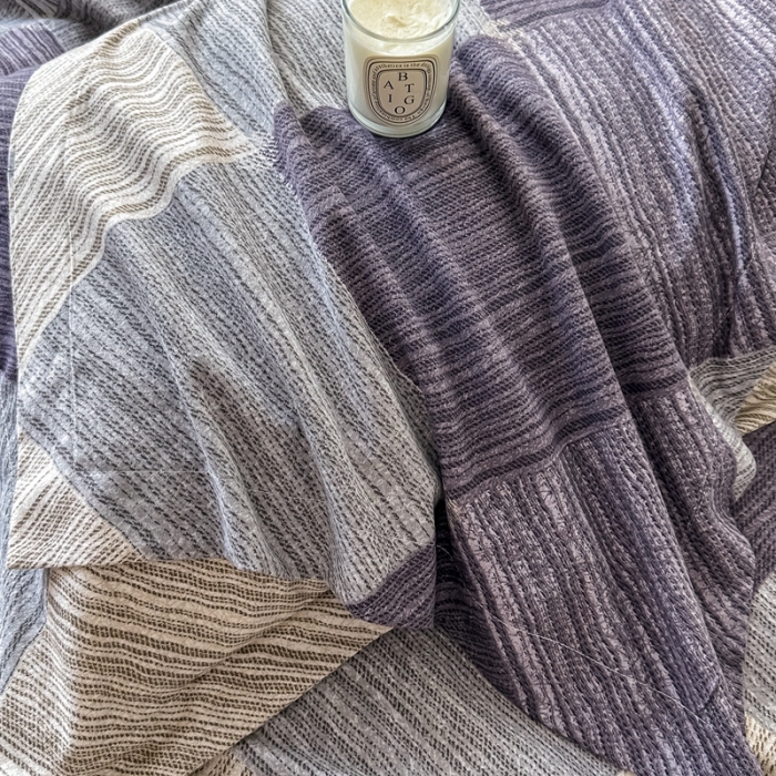 91家纺网 家纺一手货源 找家纺 晶缦家纺 2023新款风尚系全棉生态磨毛多规格单品枕套 迷幻空间