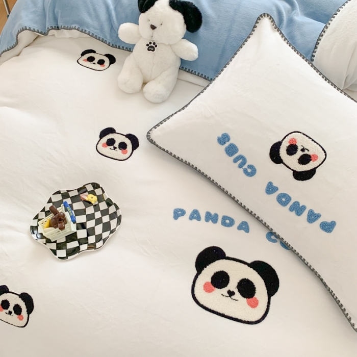 91家纺网 家纺一手货源 找家纺 （总）蜜柚 2024新款直播电商爆款卡通高克重牛奶绒贝壳边毛巾绣四件套