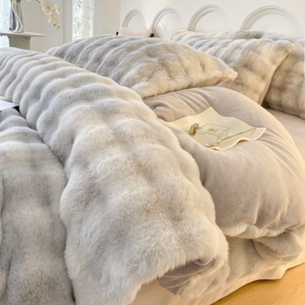 91家纺网 家纺一手货源 找家纺 总绘萱2024不掉毛工艺仿皮草七彩泡泡大兔毛绒四件套兔兔绒牛奶绒四件套