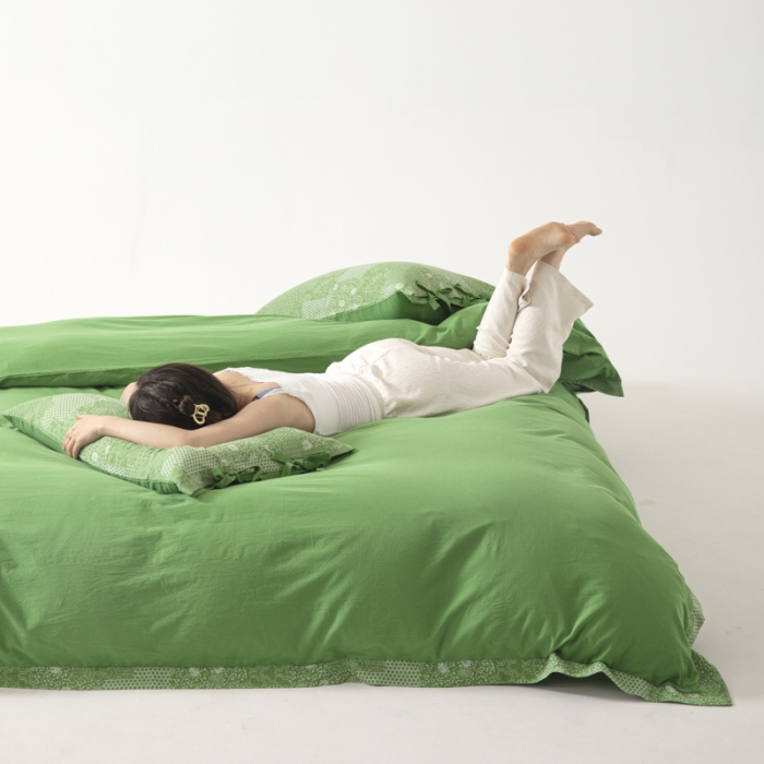 91家纺网 家纺一手货源 找家纺 安莱生活 2023新款简约花妍缤纷拼边四件套-风格二 缤纷花妍拼边款-嫩绿