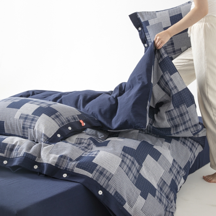 91家纺网 家纺一手货源 找家纺 （总）安莱生活 2023新款拼布田园纽扣款四件套