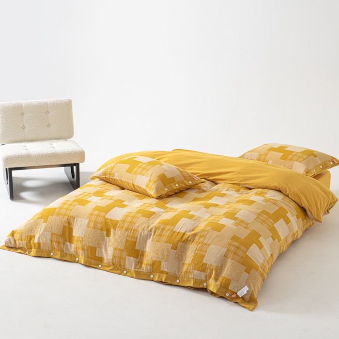 91家纺网 家纺一手货源 找家纺 安莱生活 2023新款拼布田园纽扣款四件套 拼布田园纽扣款-姜黄