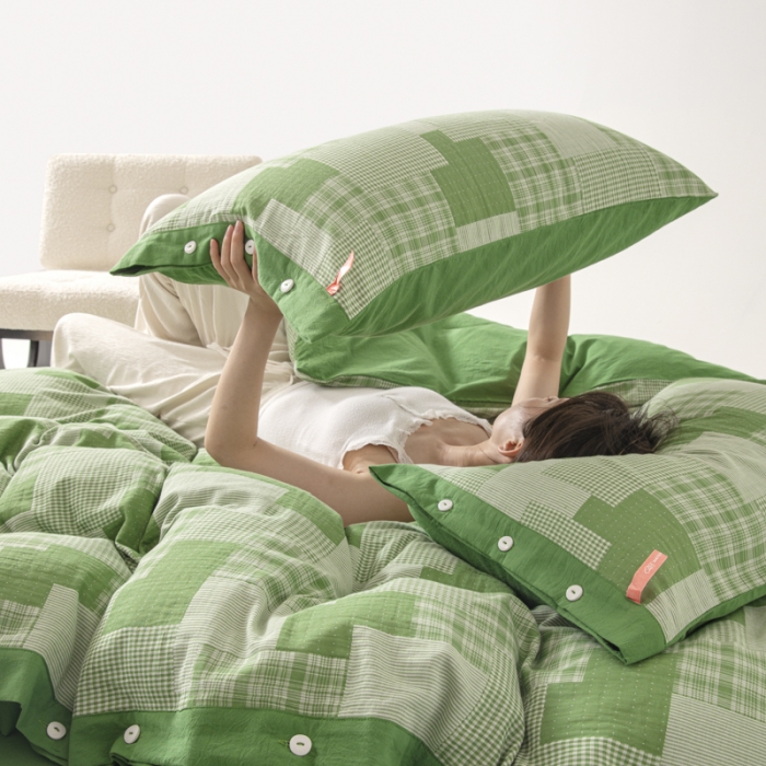 91家纺网 家纺一手货源 找家纺 安莱生活 2023新款拼布田园纽扣款四件套 拼布田园纽扣款-嫩绿