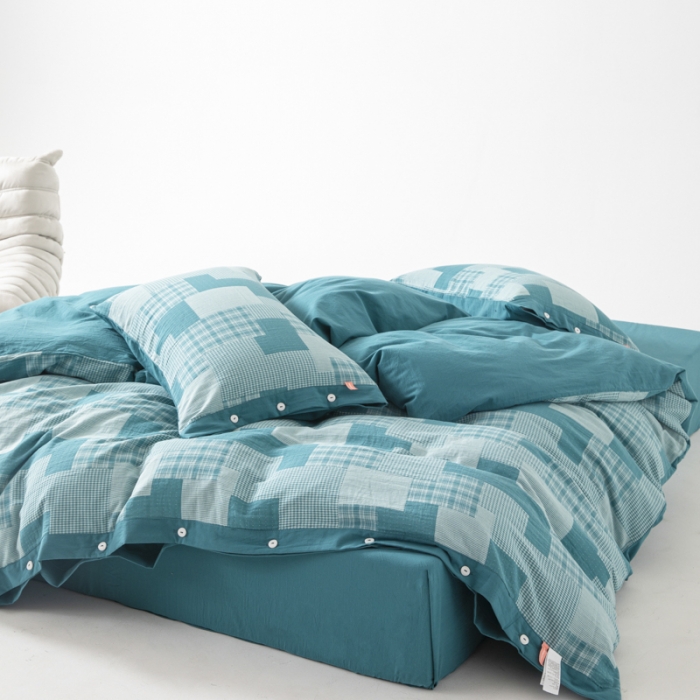 91家纺网 家纺一手货源 找家纺 安莱生活 2023新款拼布田园纽扣款四件套 拼布田园纽扣款-乌兰