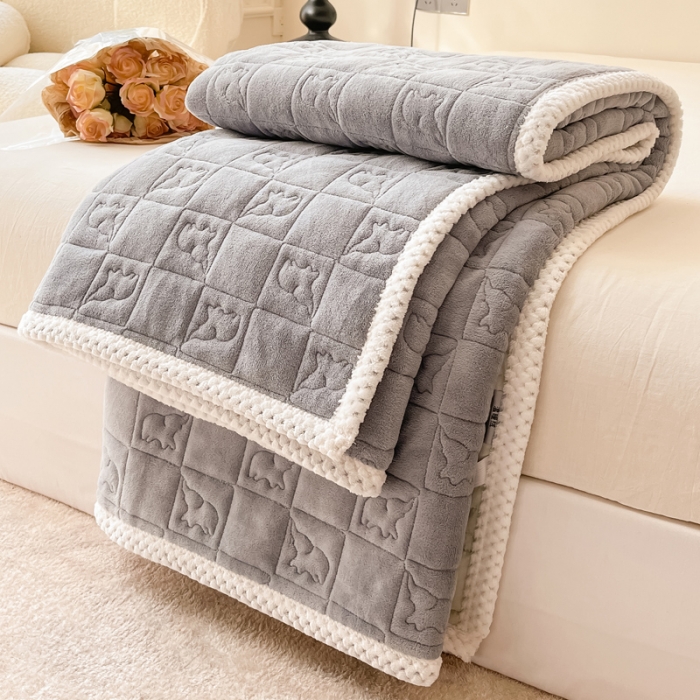 91家纺网 家纺一手货源 找家纺 眠博士 2023新款三层绗缝210克牛奶绒纯色绗缝大象床护垫 床护垫-浅灰