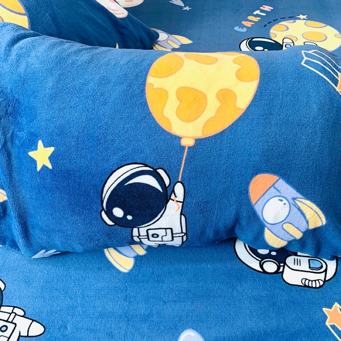 91家纺网 家纺一手货源 找家纺 小虾米 2023新款上下床加厚牛奶绒床笠 遨游太空