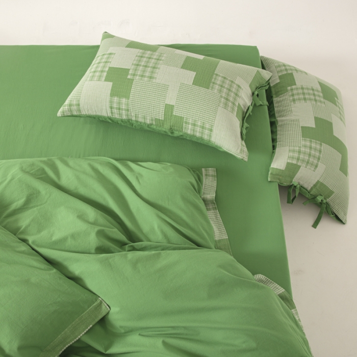 91家纺网 家纺一手货源 找家纺 安莱生活 2023新款简约拼布田园拼边四件套 嫩绿