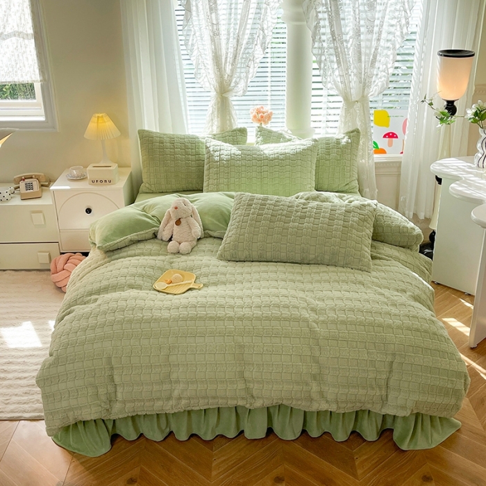 91家纺网 家纺一手货源 找家纺 欧冠家纺 2023新款高克重兔绒牛奶绒四件套 抹茶绿