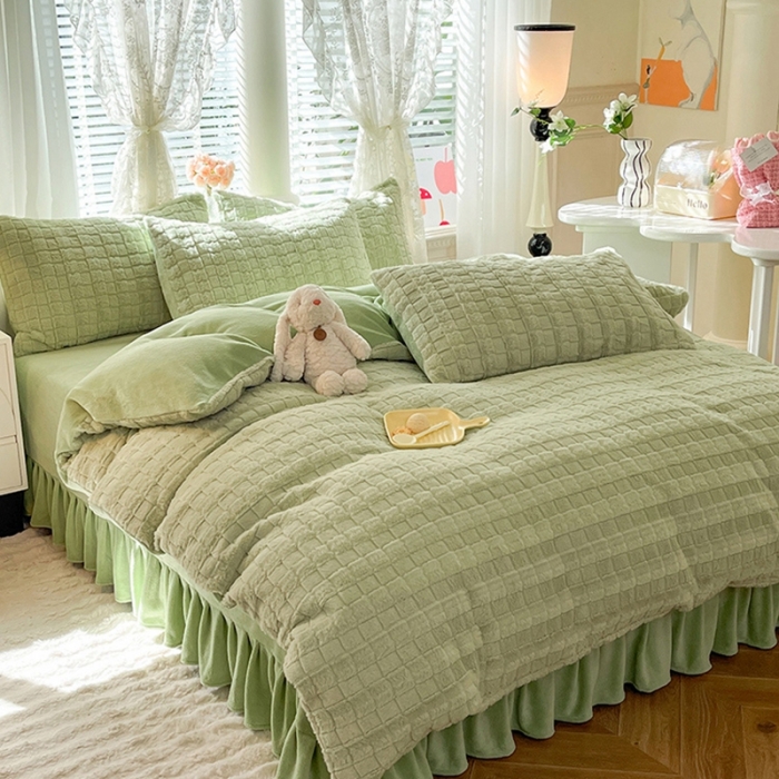 91家纺网 家纺一手货源 找家纺 欧冠家纺 2023新款高克重兔绒牛奶绒四件套 抹茶绿