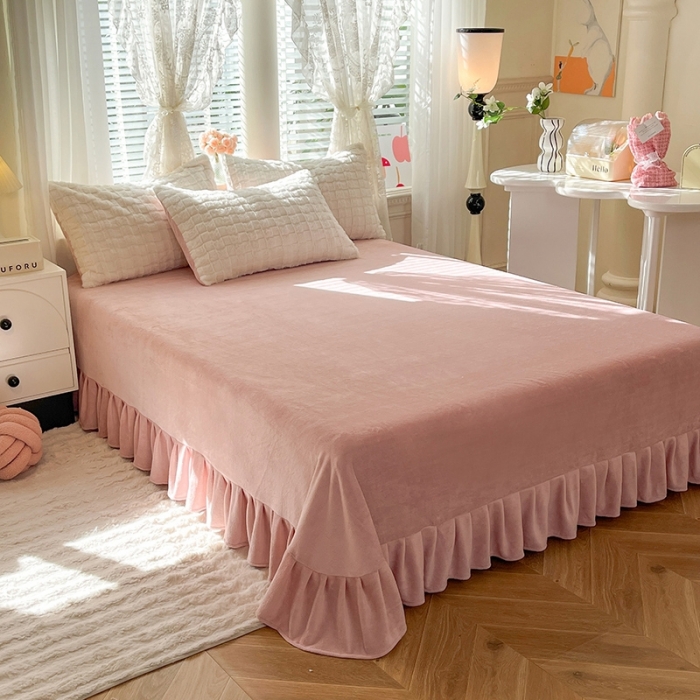 91家纺网 家纺一手货源 找家纺 欧冠家纺 2023新款高克重兔绒牛奶绒四件套 月光白粉