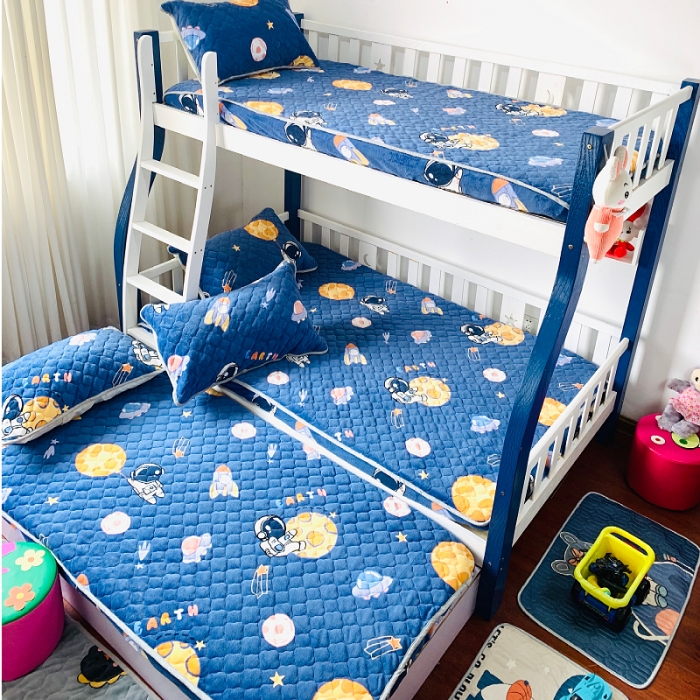 91家纺网 家纺一手货源 找家纺 小虾米 2023新款上下床加厚牛奶绒夹棉床笠 遨游太空