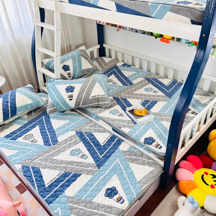 91家纺网 家纺一手货源 找家纺 小虾米 2023新款上下床加厚牛奶绒夹棉床笠 冰淇淋