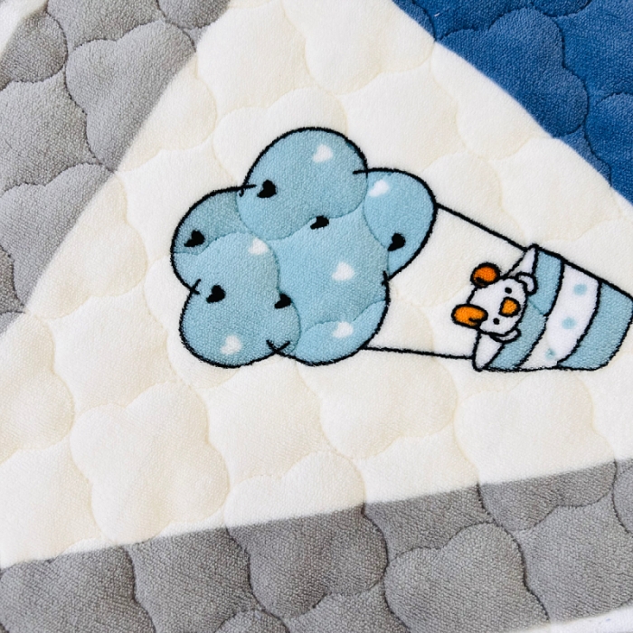 91家纺网 家纺一手货源 找家纺 小虾米 2023新款上下床加厚牛奶绒夹棉床笠 冰淇淋