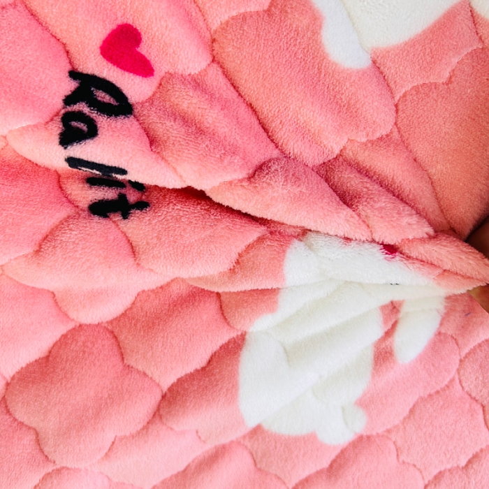 91家纺网 家纺一手货源 找家纺 小虾米 2023新款上下床加厚牛奶绒夹棉床笠 欢乐兔