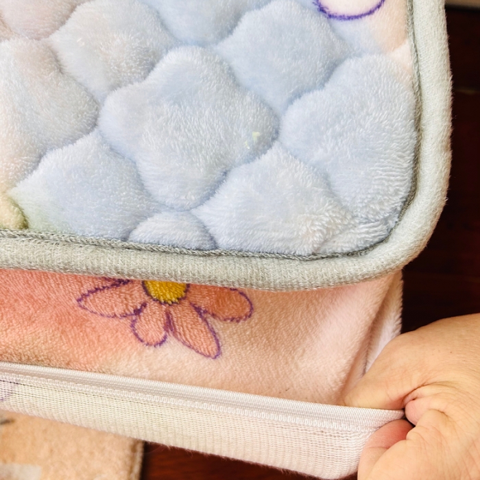 91家纺网 家纺一手货源 找家纺 小虾米 2023新款上下床加厚牛奶绒夹棉床笠 星黛兔