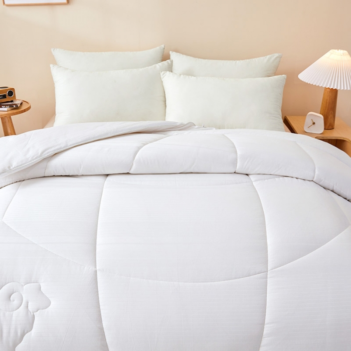 91家纺网 家纺一手货源 找家纺 薇玛仕 2023新款澳洲羊毛纯棉羊毛被 被子被芯 白色